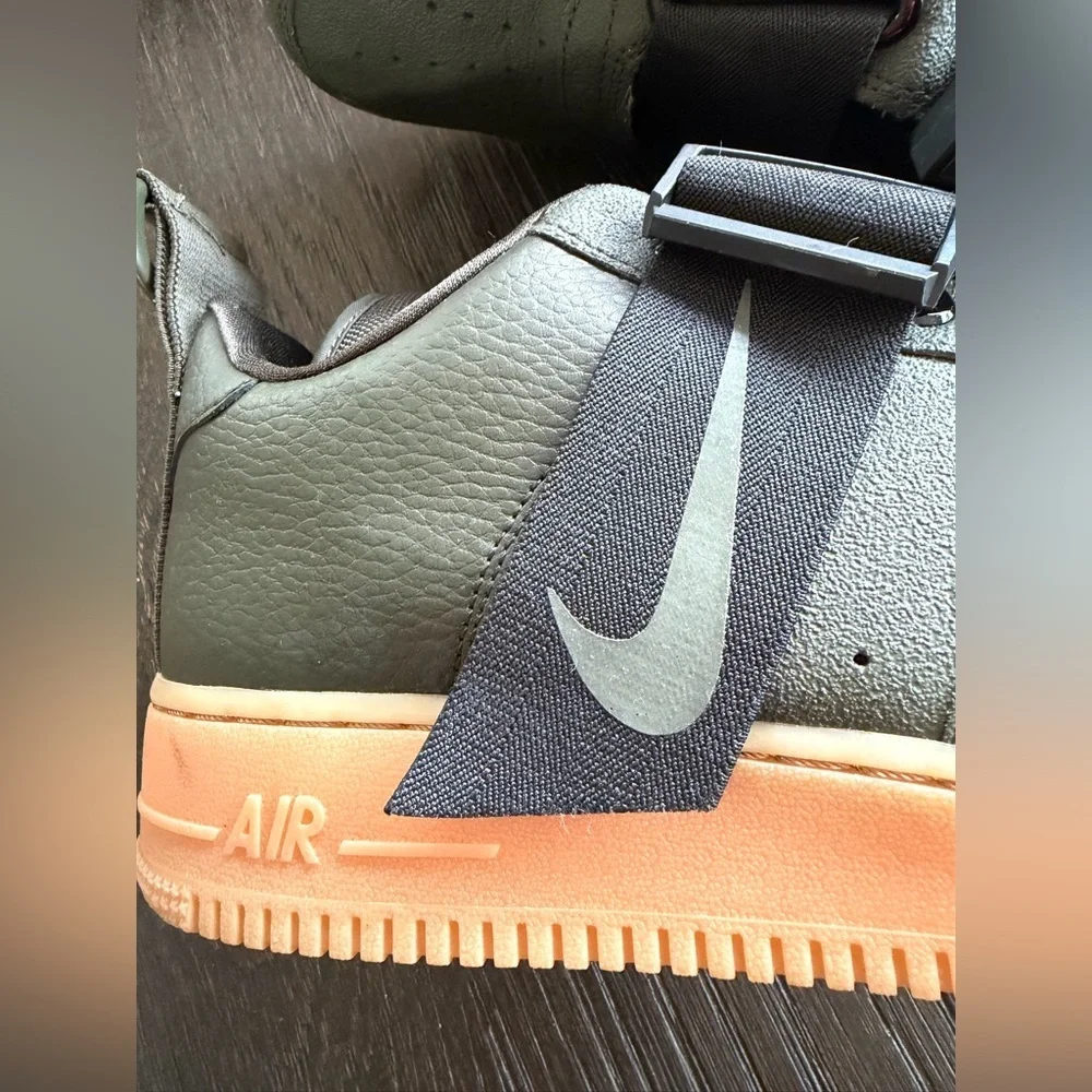 Nike Air Force 1 Utility- Sequoia Men’s size 11.5 - Picture 2 of 11